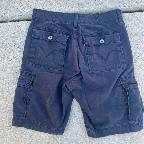 Levi's Men's Black Cargo Shorts - Picture 2 of 7